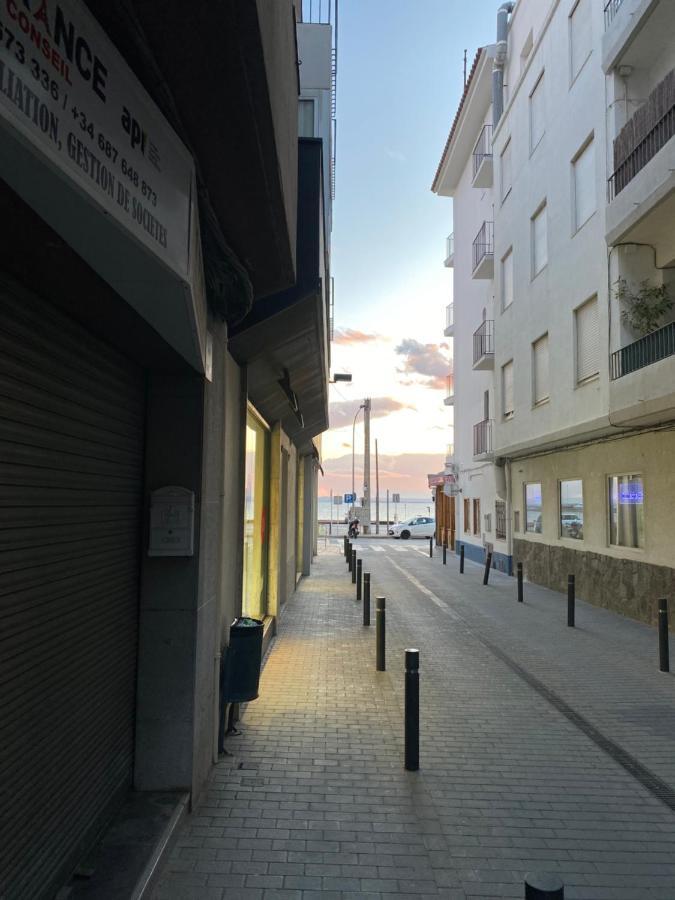 Apartamentos Playa La Perola Rosas Exteriör bild