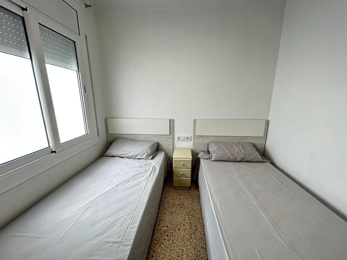 Apartamentos Playa La Perola Rosas Exteriör bild